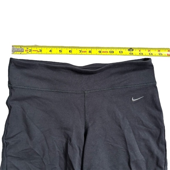 Nike Women's Black Athletic Biker Shorts Size Medium - Picture 4 of 7